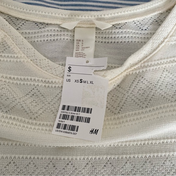 H&M Small Cream Color Top - Picture 3 of 4